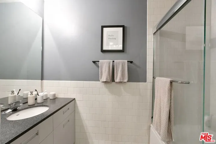 738 S Los Angeles Street 407, Los Angeles, California 90014