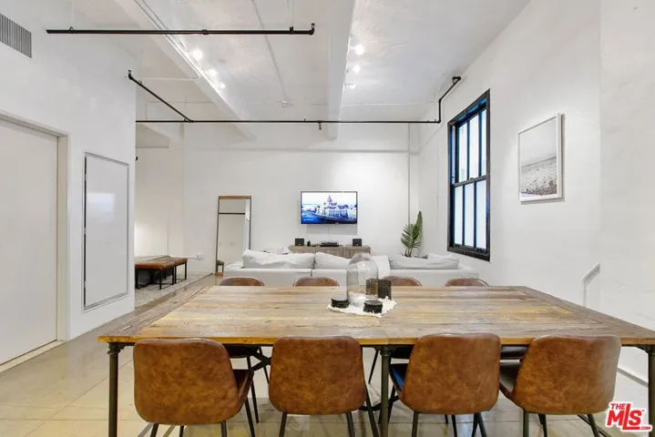 738 S Los Angeles Street 407, Los Angeles, California 90014
