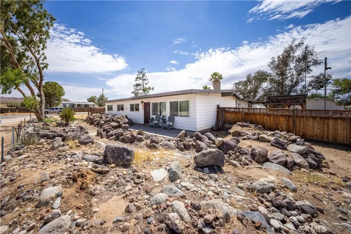 1263 S Primrose, Ridgecrest, California 93555