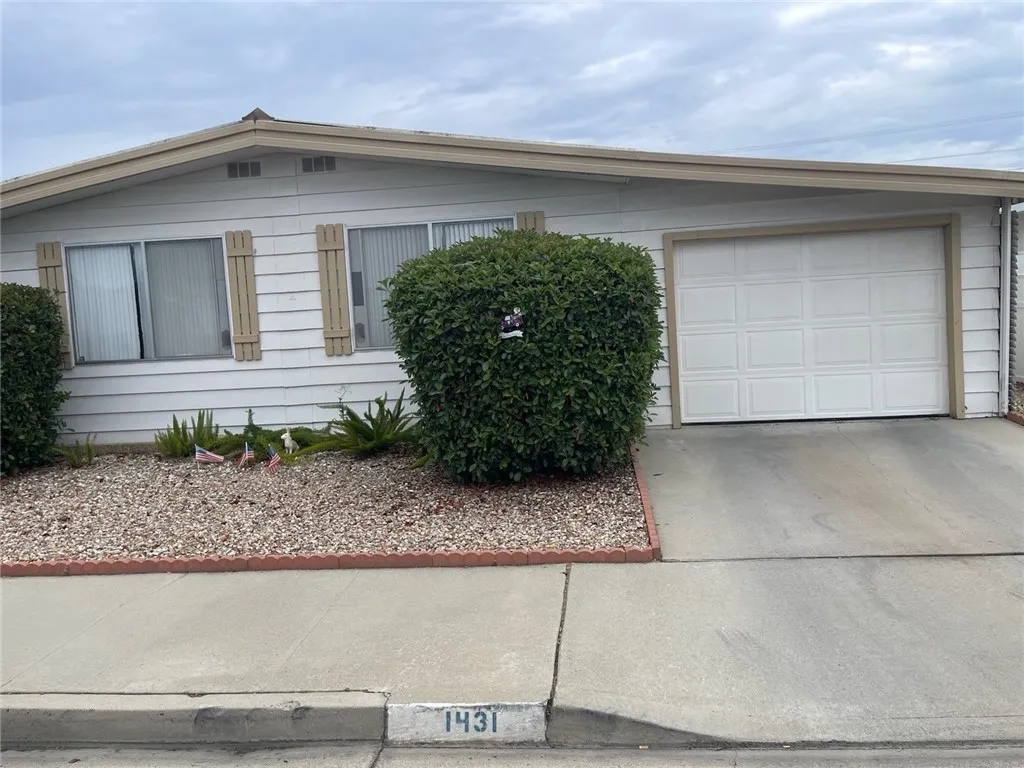 1431 Bella Vista