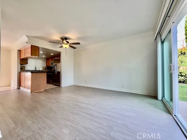 2558 Orange Avenue F, Costa Mesa, California 92627