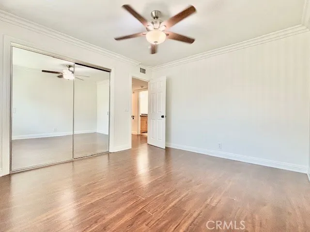 2558 Orange Avenue F, Costa Mesa, California 92627