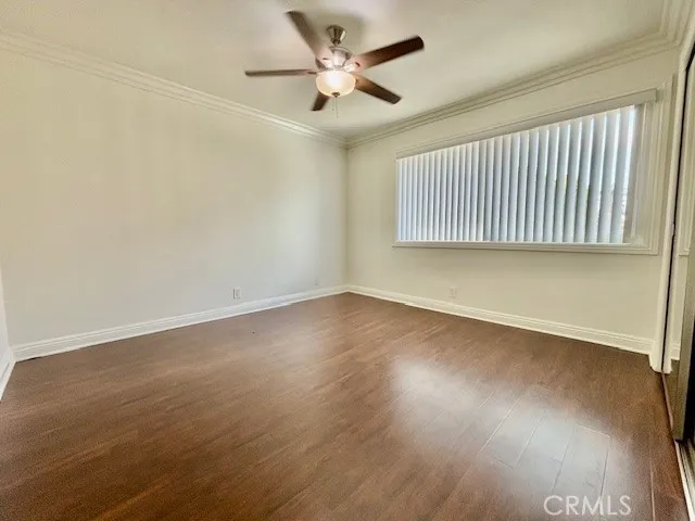 2558 Orange Avenue F, Costa Mesa, California 92627