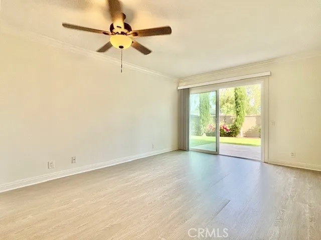 2558 Orange Avenue F, Costa Mesa, California 92627