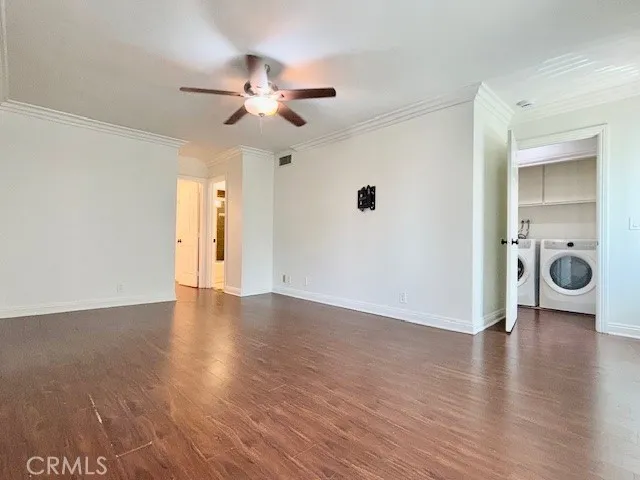 2558 Orange Avenue F, Costa Mesa, California 92627