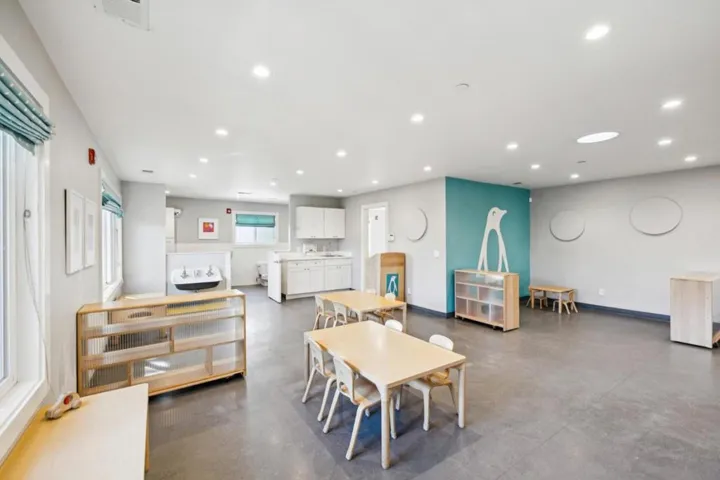 3131 Alameda De Las Pulgas, Menlo Park, California 94025