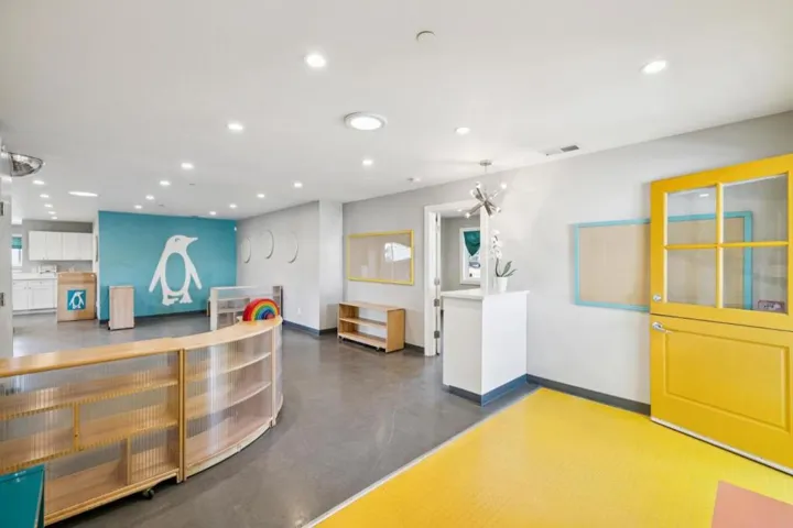 3131 Alameda De Las Pulgas, Menlo Park, California 94025
