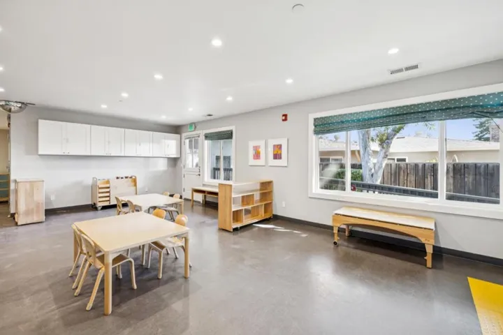 3131 Alameda De Las Pulgas, Menlo Park, California 94025