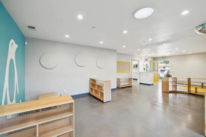 3131 Alameda De Las Pulgas, Menlo Park, California 94025