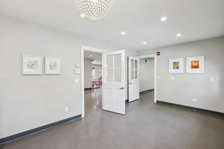 3131 Alameda De Las Pulgas, Menlo Park, California 94025