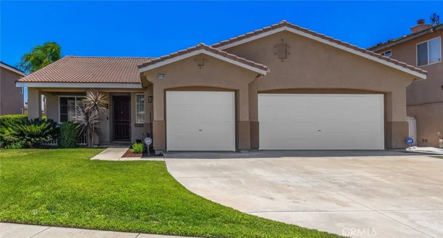 Welcome to 41196 Coolidge Circle