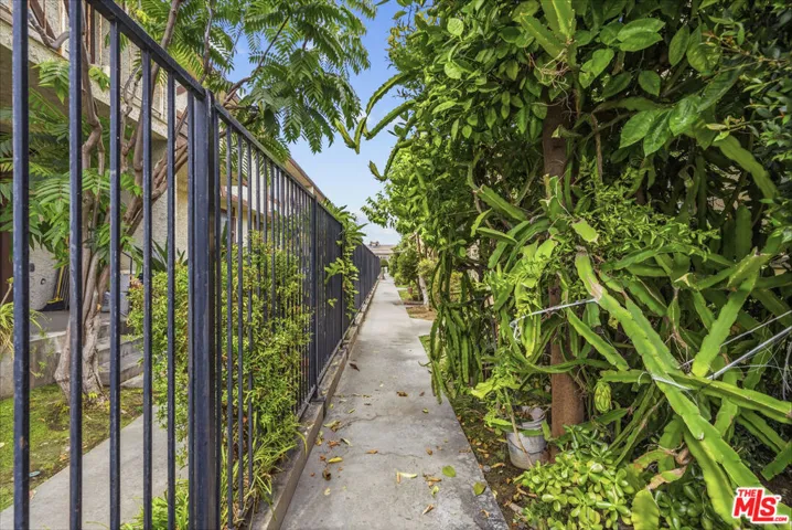 417 N Alhambra Avenue B, Monterey Park, California 91755