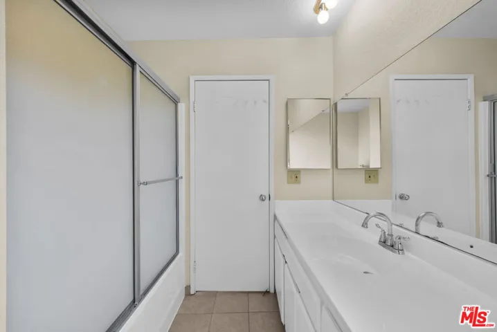 417 N Alhambra Avenue B, Monterey Park, California 91755