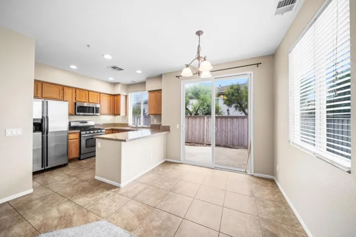 25265 Windy Cove Street 1, Murrieta, California 92562
