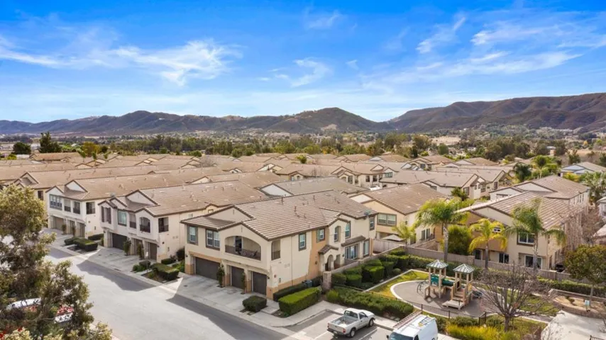 25265 Windy Cove Street 1, Murrieta, California 92562