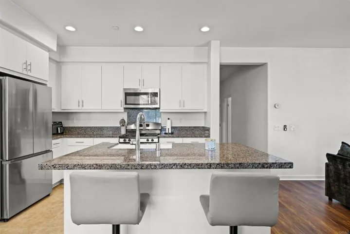 45477 Calle Cirros, Temecula, California 92592