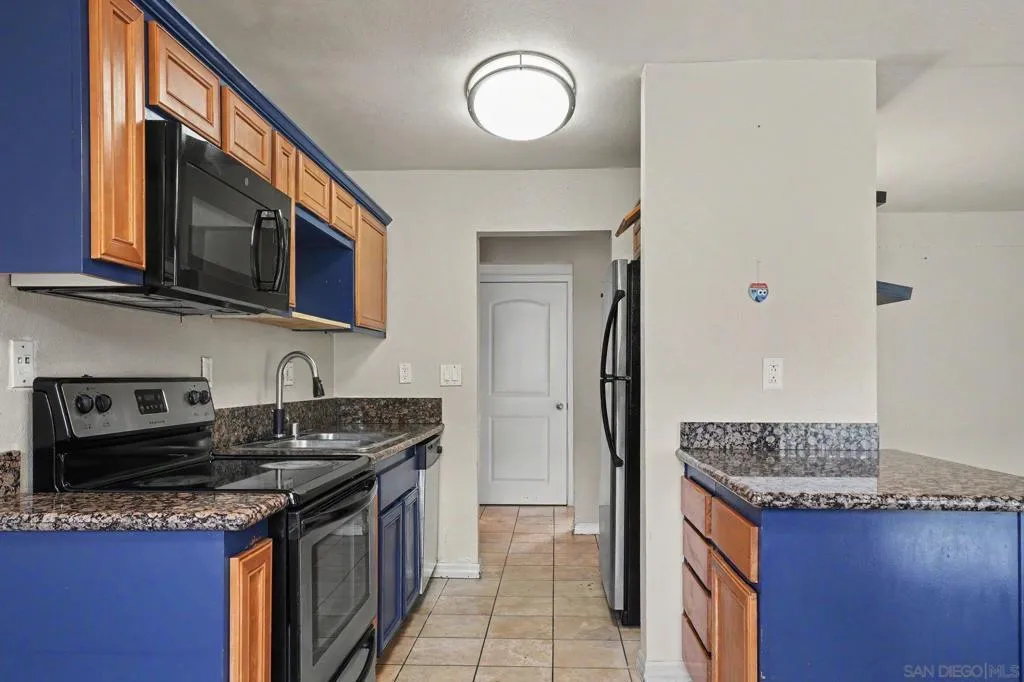 930 Peach Avenue 11, El Cajon, California 92021 — photo 4