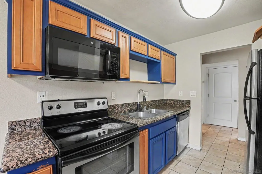 930 Peach Avenue 11, El Cajon, California 92021 — photo 5