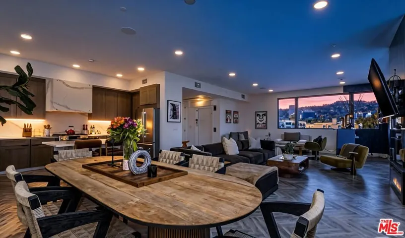 137 N Doheny Drive 1, West Hollywood, California 90048