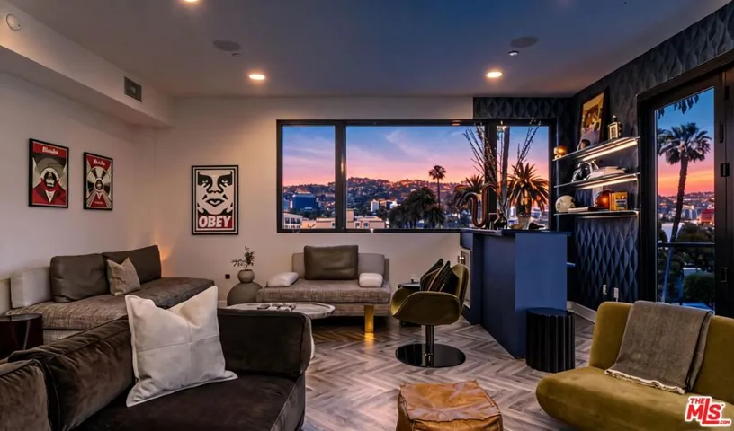 137 N Doheny Drive 1, West Hollywood, California 90048