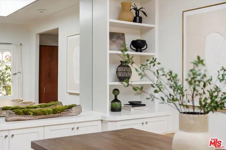 8924 Ashcroft Avenue, West Hollywood, California 90048