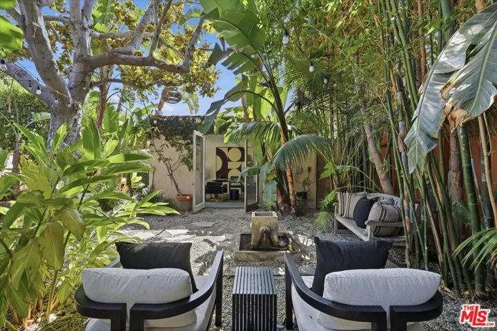 8924 Ashcroft Avenue, West Hollywood, California 90048