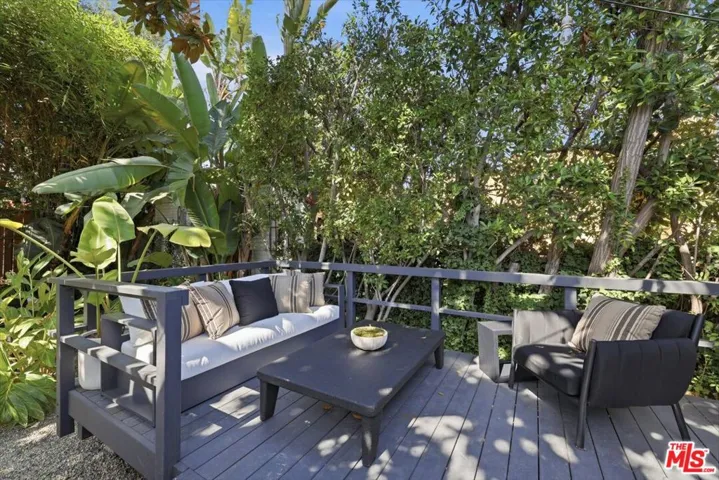 8924 Ashcroft Avenue, West Hollywood, California 90048