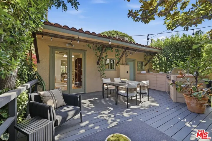 8924 Ashcroft Avenue, West Hollywood, California 90048