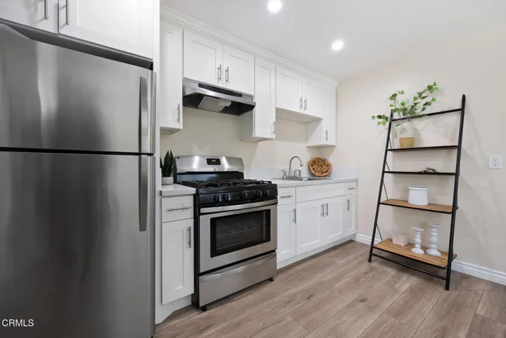 7613 Beckett St-38