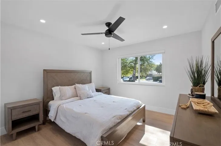 4240 Kingfisher Road, Calabasas, California 91302