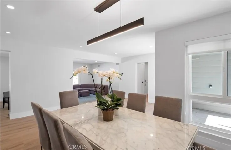 4240 Kingfisher Road, Calabasas, California 91302