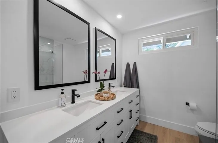 4240 Kingfisher Road, Calabasas, California 91302