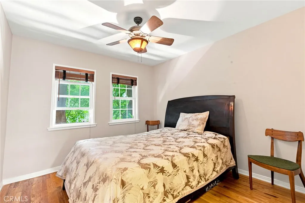 Bedroom #2, big sunshine!