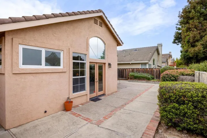 17755 Riverbend Road, Salinas, California 93908