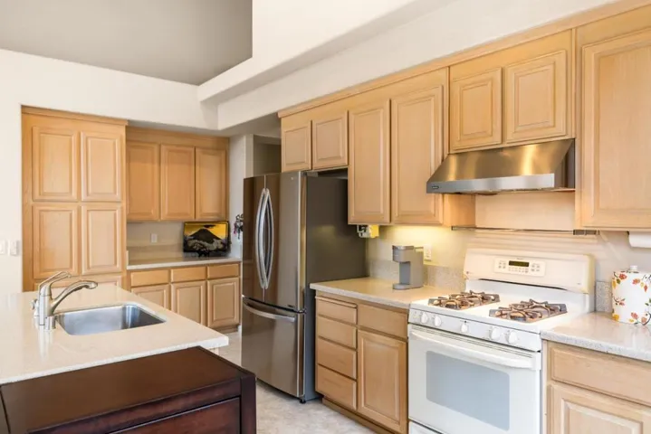 17755 Riverbend Road, Salinas, California 93908
