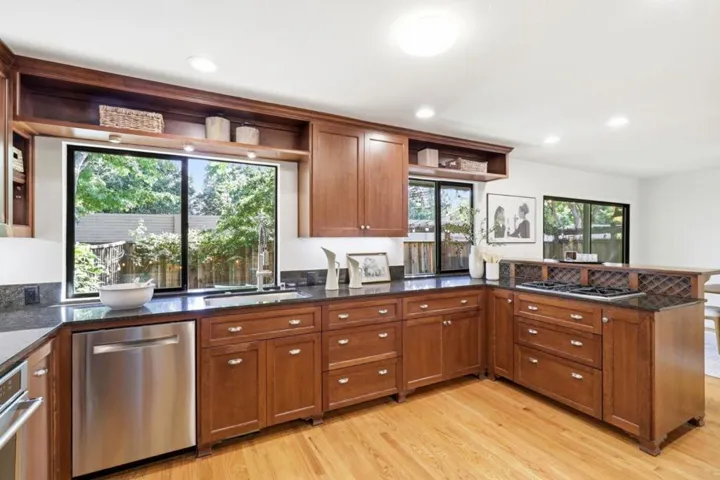 103 Palmer Drive, Los Gatos, California 95032