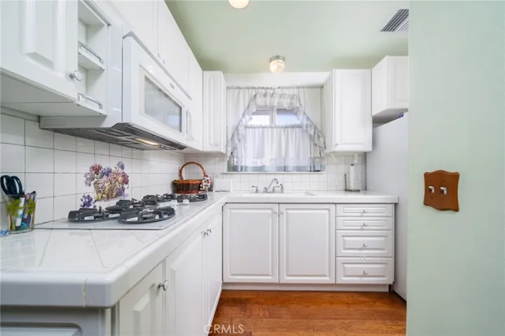 2382 Bonita Avenue, La Verne, California 91750