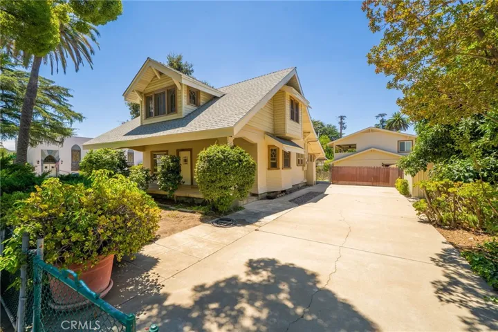 2382 Bonita Avenue, La Verne, California 91750