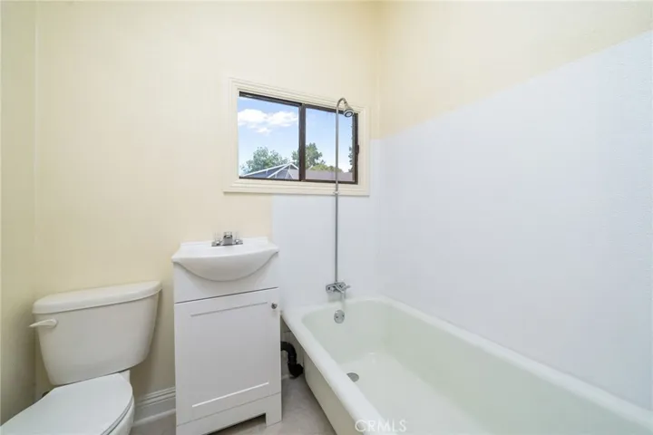 2382 Bonita Avenue, La Verne, California 91750