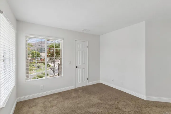 1542 Glasgow Ln, Escondido, California 92027