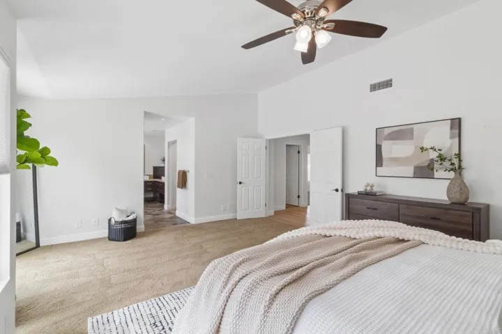 1542 Glasgow Ln, Escondido, California 92027