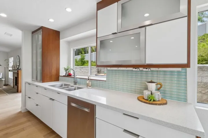 1542 Glasgow Ln, Escondido, California 92027