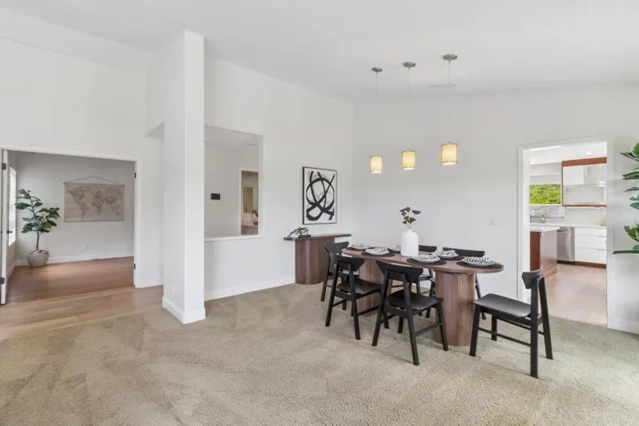 1542 Glasgow Ln, Escondido, California 92027