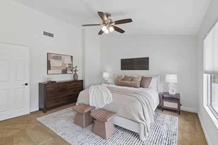 1542 Glasgow Ln, Escondido, California 92027