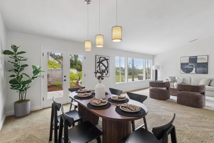 1542 Glasgow Ln, Escondido, California 92027