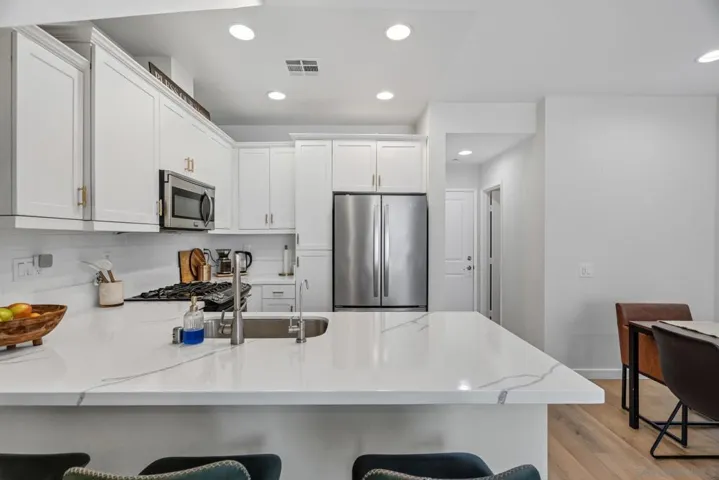 5403 San Roberto, San Diego, California 92154