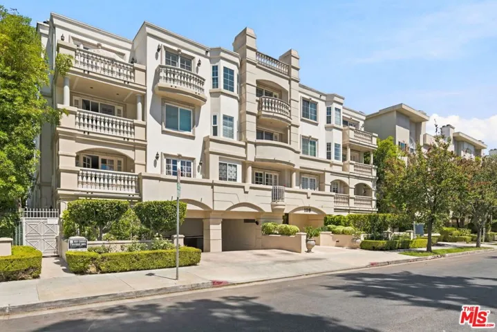 128 N Swall Drive 304, Los Angeles, California 90048