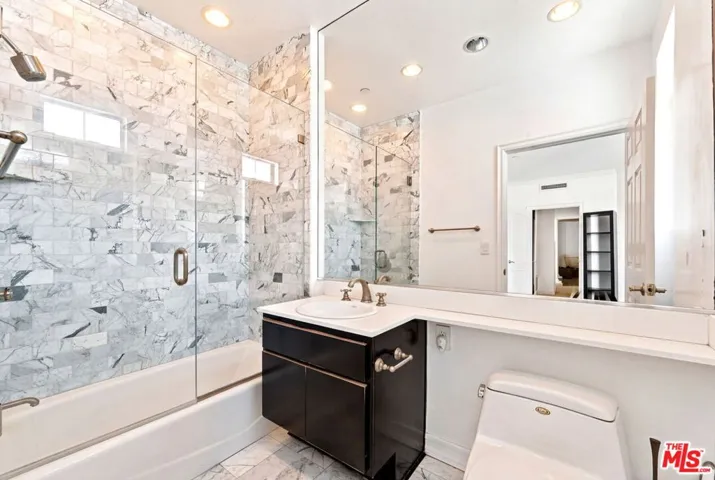 128 N Swall Drive 304, Los Angeles, California 90048