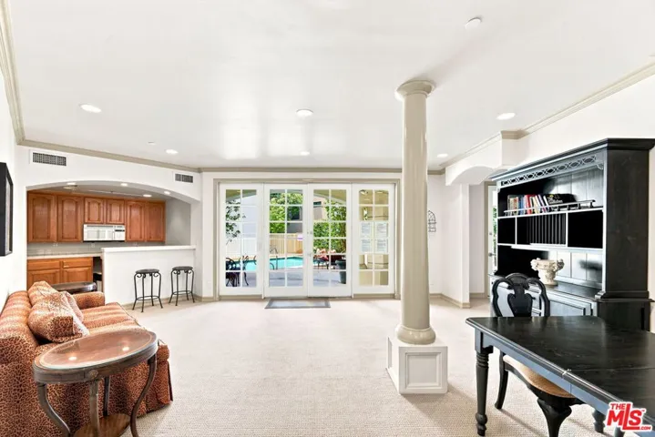 128 N Swall Drive 304, Los Angeles, California 90048