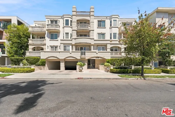 128 N Swall Drive 304, Los Angeles, California 90048